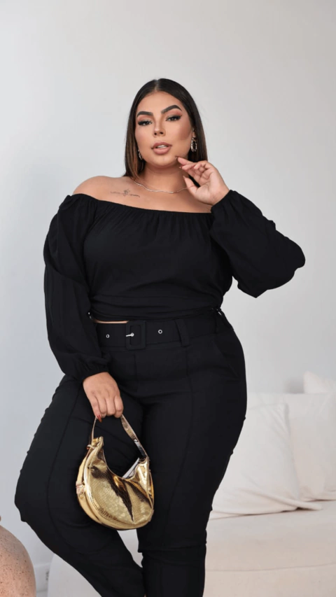 Como combinar blusa ciganinha com saias