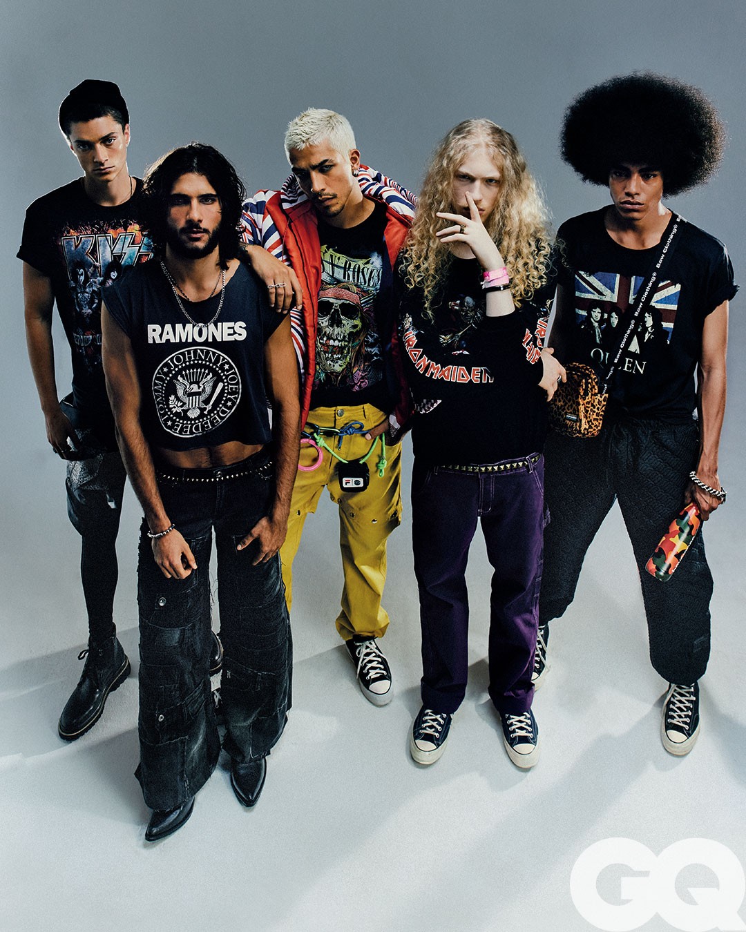 inspiração looks com camiseta de banda grunge