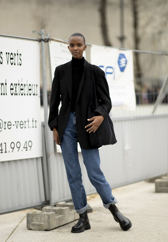 como usar coturno com meia arrastão