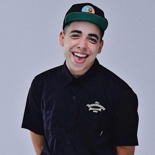 Lucas Selfie e a Influência Digital: Um Estudo de Caso