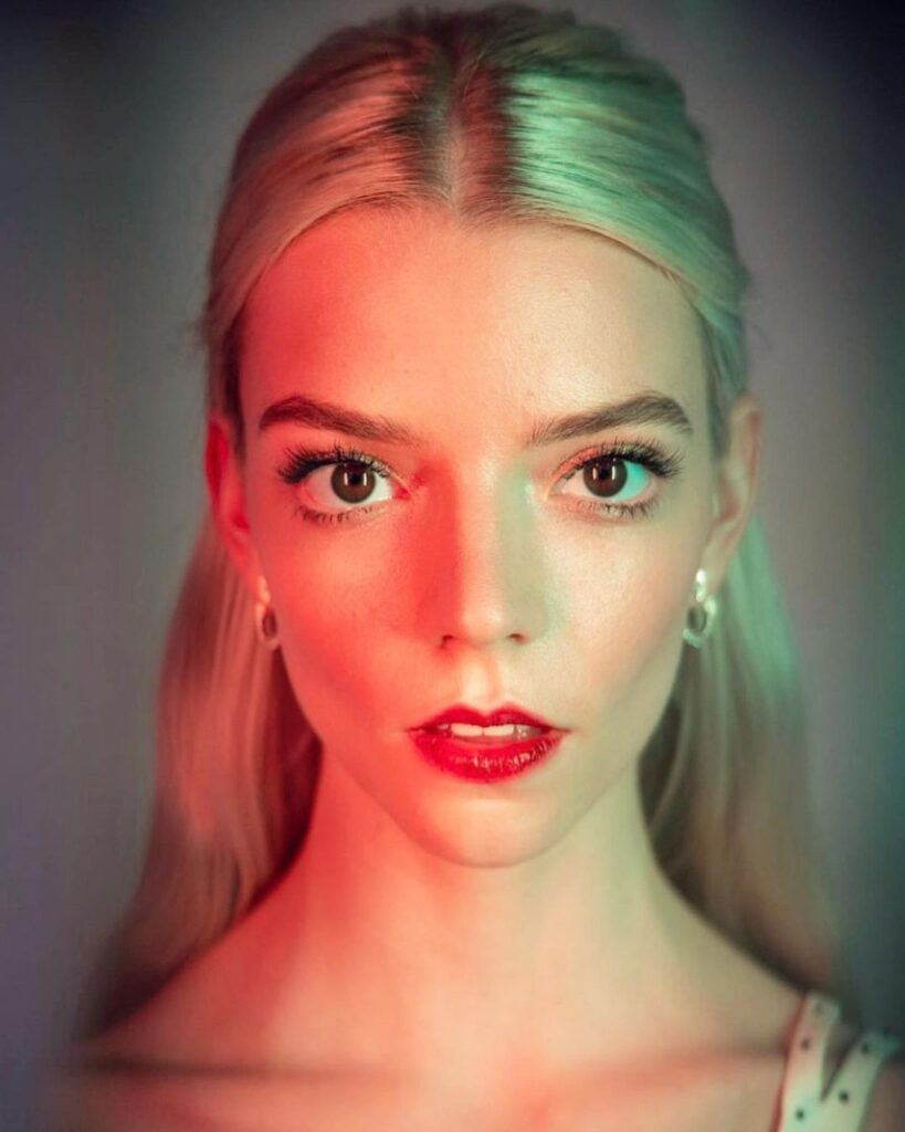 O Delineado Perfeito para Criar a Ilusão de Olhos Mais Próximos