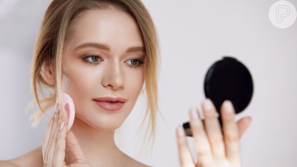 Maquiagem Clean Makeup: O Segredo para um Visual Minimalista e Elegante