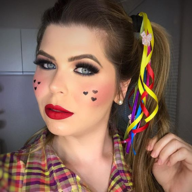 A importância do primer e fixador para maquiagem de festa junina