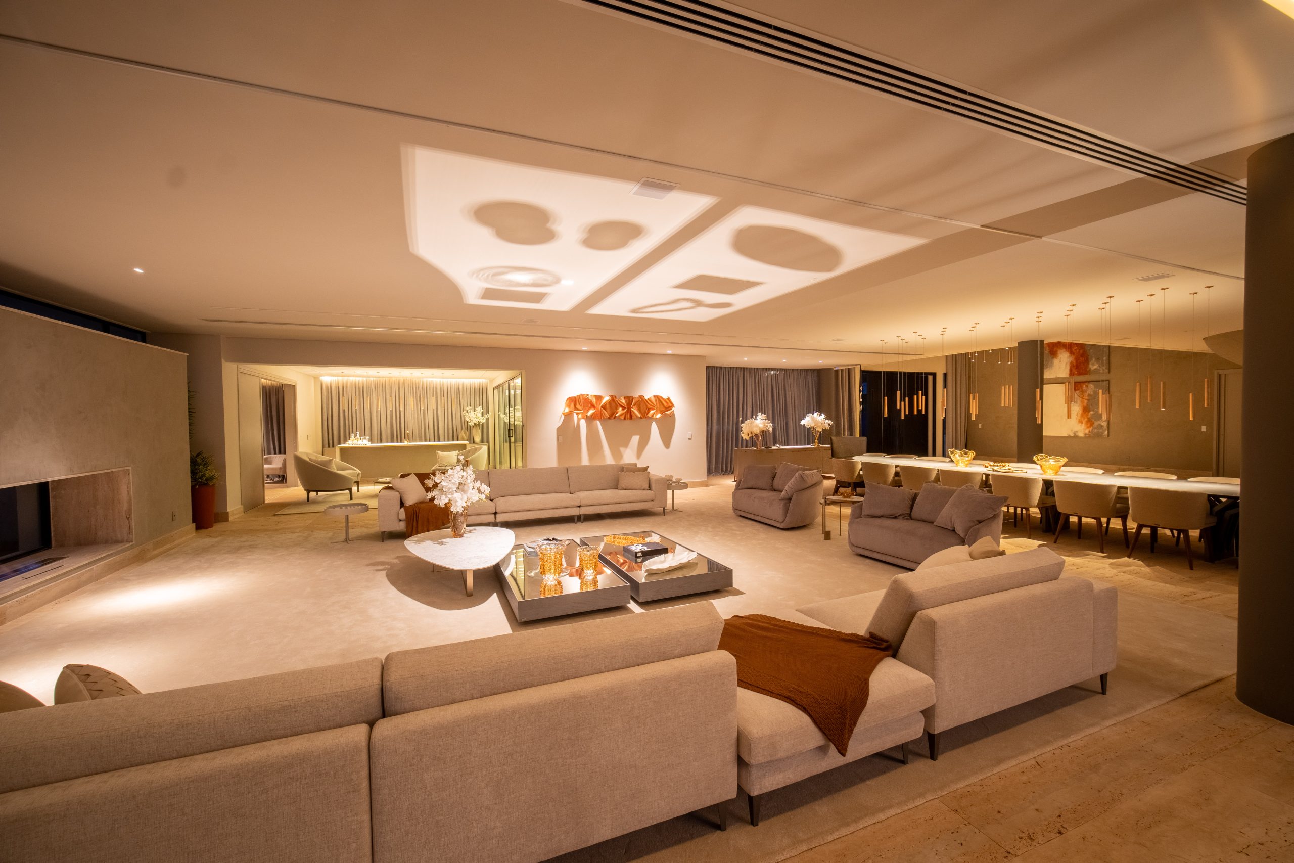 5 ideias de títulos:
1. Guia Completo: Como Criar e Usar Marcas d'Água Florais Brancas
2. Estilos de Marcas d'Água Florais Brancas: Inspiração e Aplicações
3. Onde Encontrar os Melhores Recursos para Marcas d'Água Florais Brancas
4. Dicas Profissionais: Aplicando Marcas d'Água Florais Brancas em Suas Imagens
5. Marca d'Água Floral Branca: Proteja Seus Direitos Autorais com Elegância