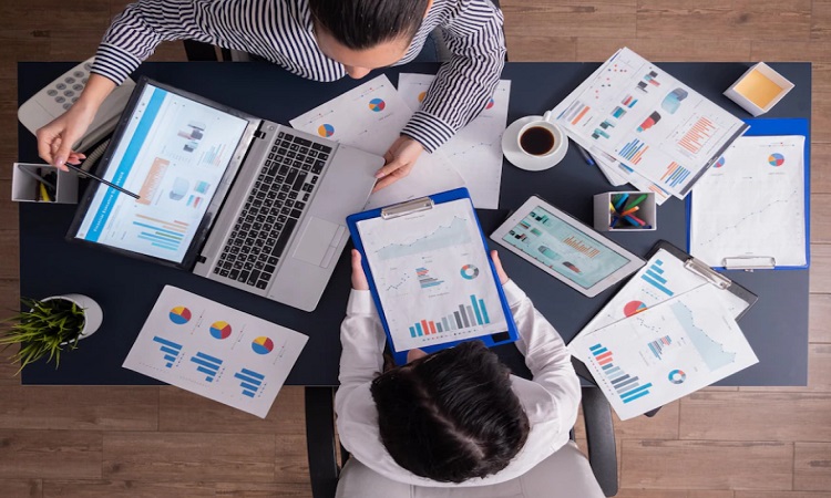 Inbound Marketing vs. Outbound: Qual o Melhor para Seu Negócio?