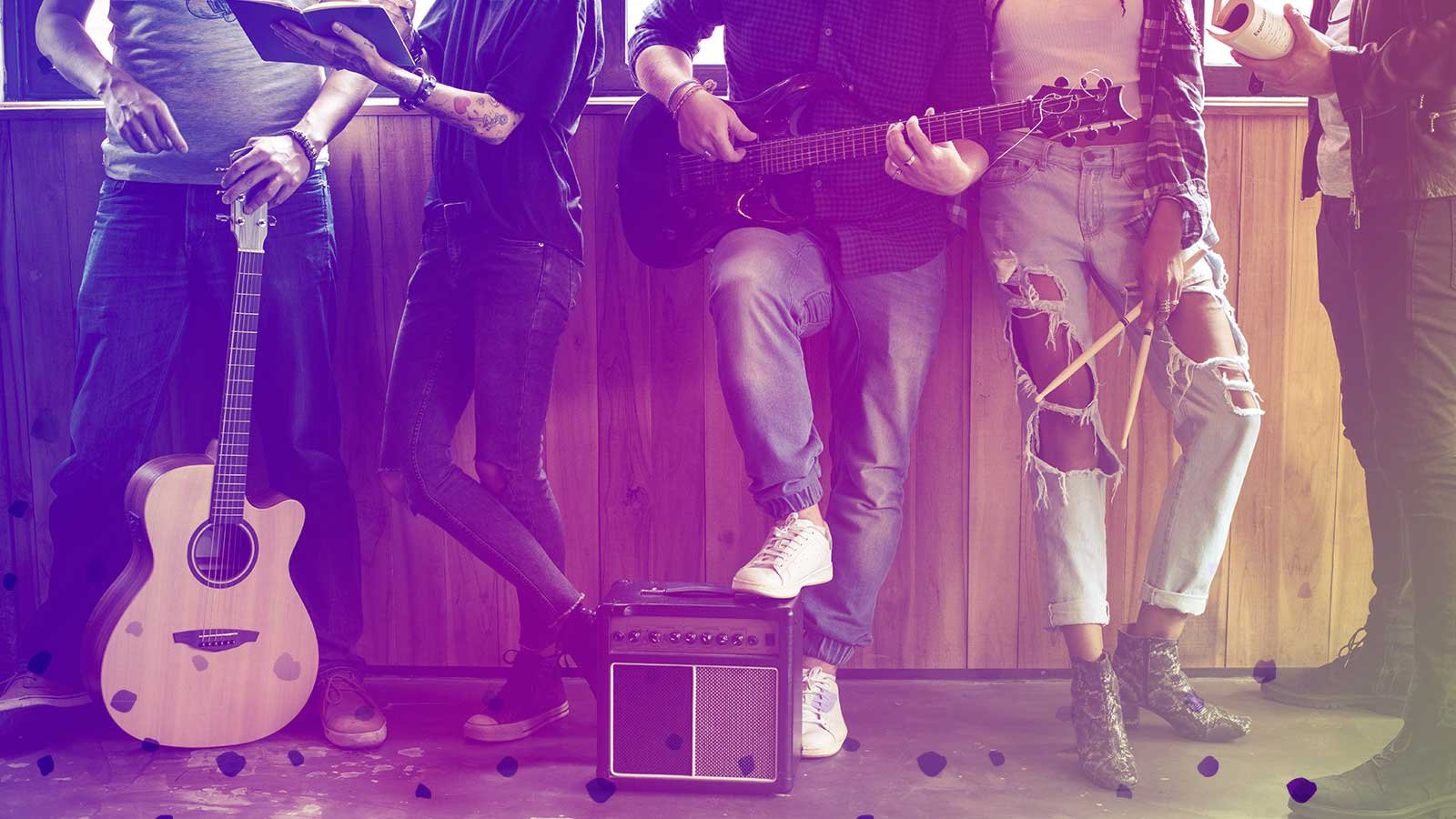 Marketing de Conteúdo para Músicos: O Que Postar no YouTube e TikTok