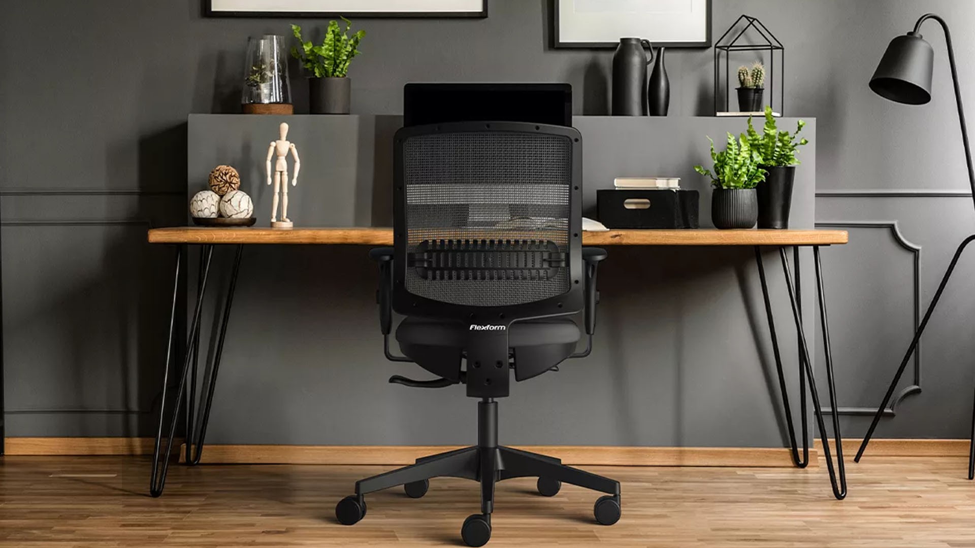 Cadeira ergonômica vs. Cadeira gamer: Qual a melhor para home office?