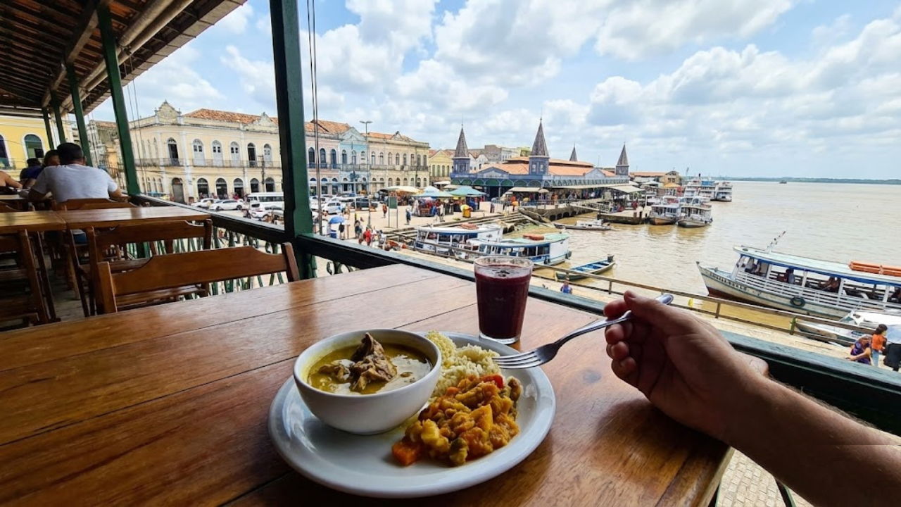 melhores destinos para turismo de café no brasil