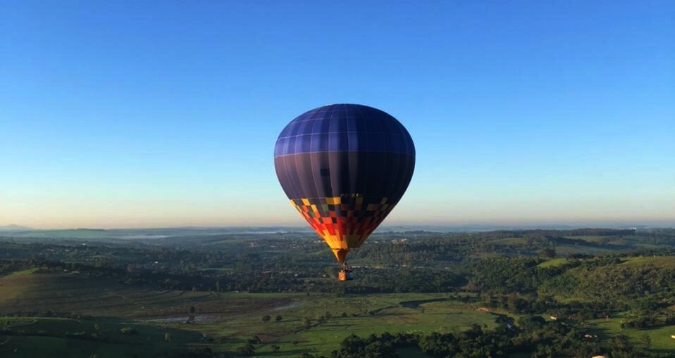 melhores lugares para voar de balão no brasil
