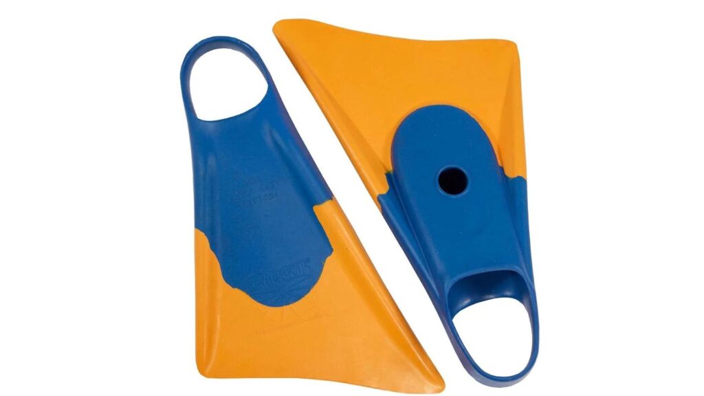 Como escolher a nadadeira ideal para natação