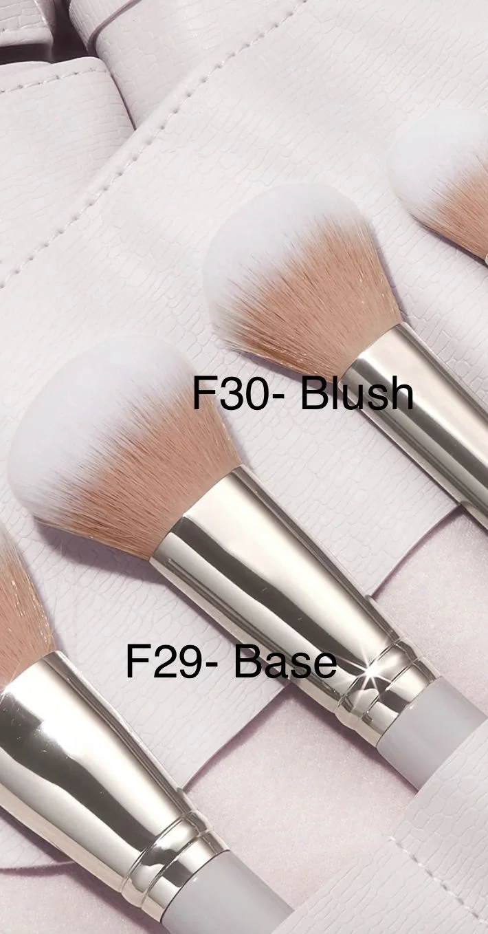 Macrilan vs. Real Techniques: Qual Marca Oferece o Melhor Custo-Benefício para Você?