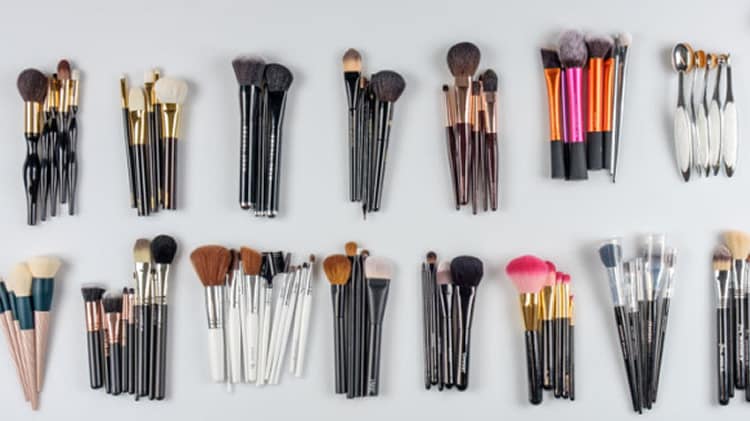 Maquiagem Profissional em Casa: Invista em Pincéis de Qualidade com Bom Preço