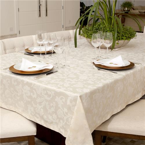 toalha de mesa plastificada