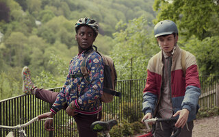 Humor Ácido no Streaming: Séries Como The Boys e The Chair Company