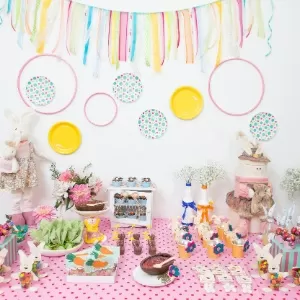 Como Escolher Louças Seguras e Divertidas para a Mesa Infantil de Páscoa