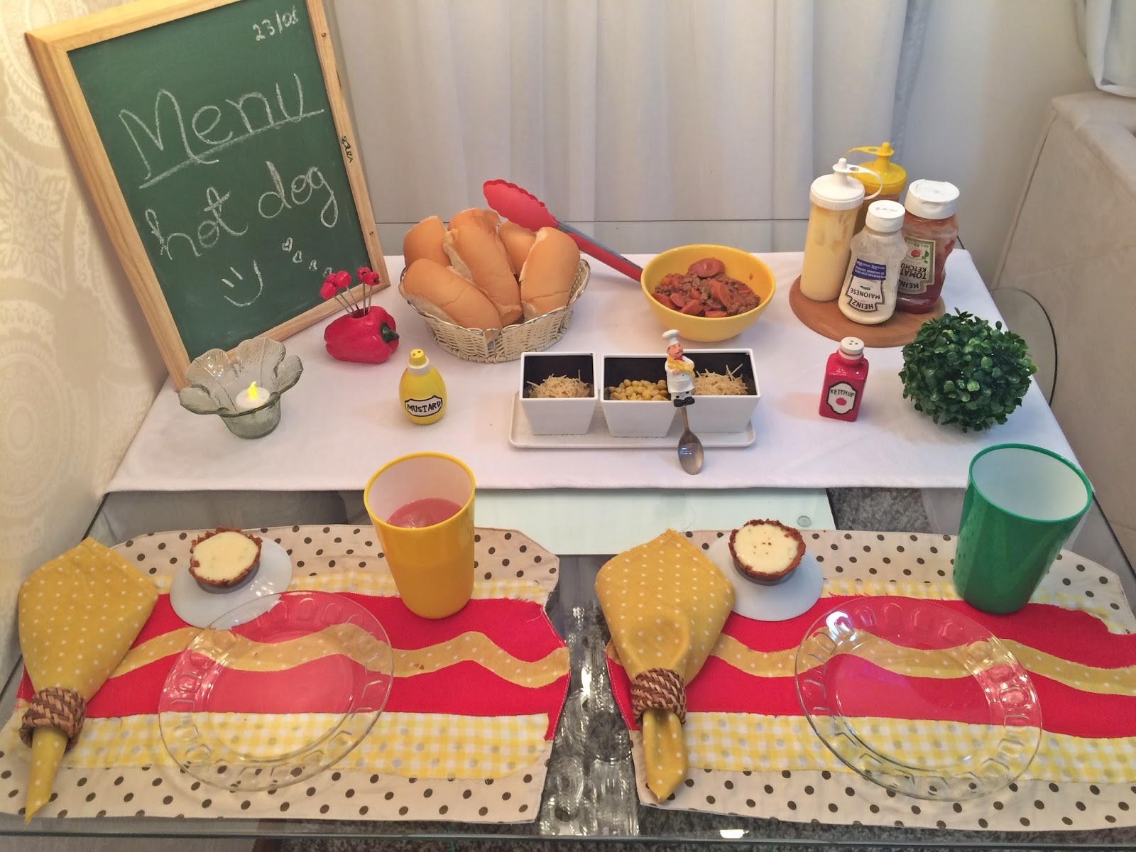 mesa posta cachorro quente infantil