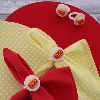 como montar mesa posta cachorro quente