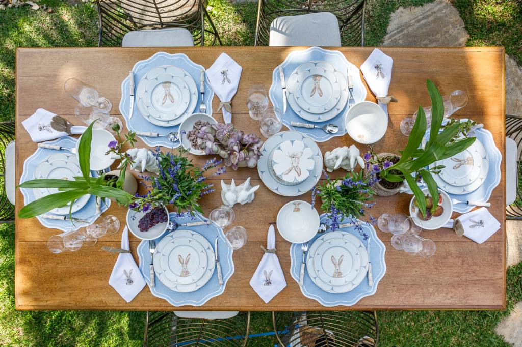 Como Escolher e Dispor os Itens Essenciais para a Mesa Posta de Páscoa