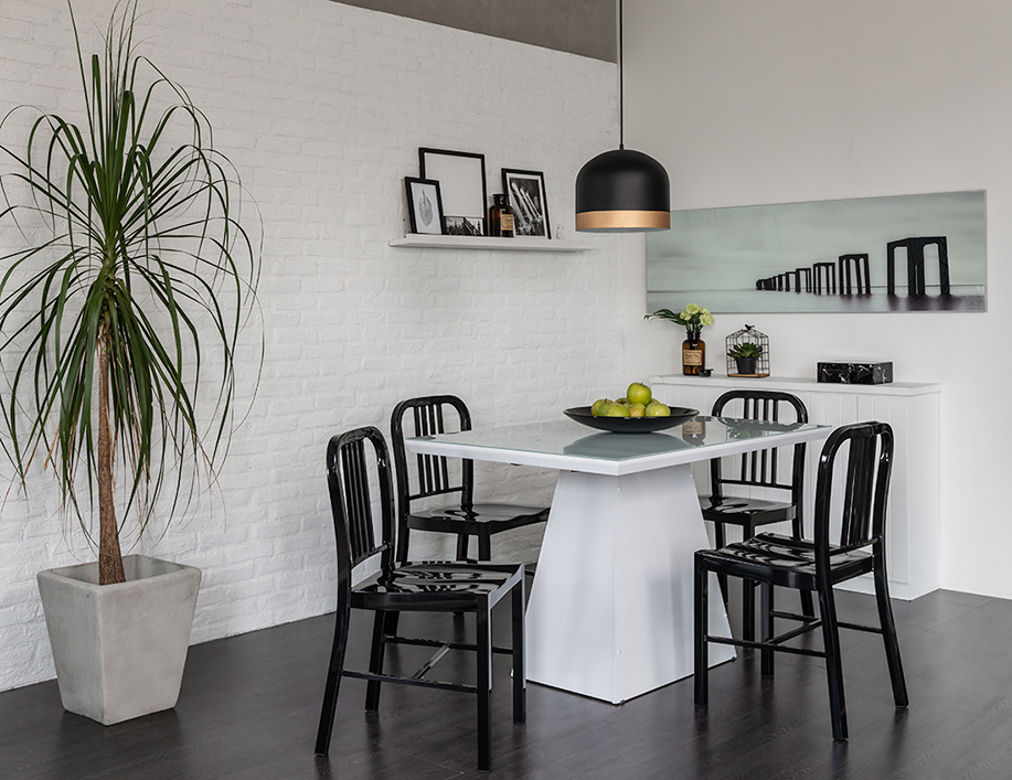 quanto custa uma mesa de jantar de madeira maciça de qualidade