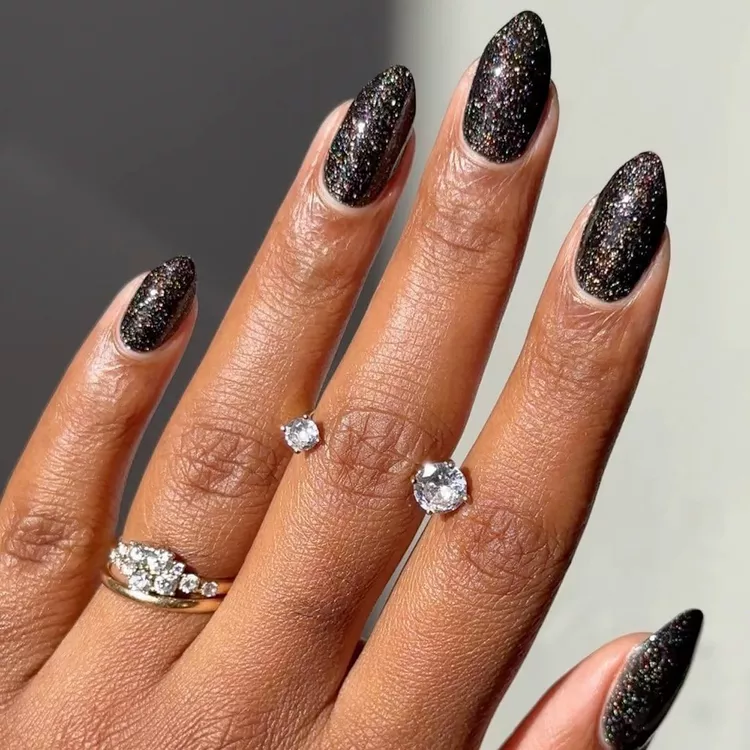 melhores ideias unhas com brilho para festas