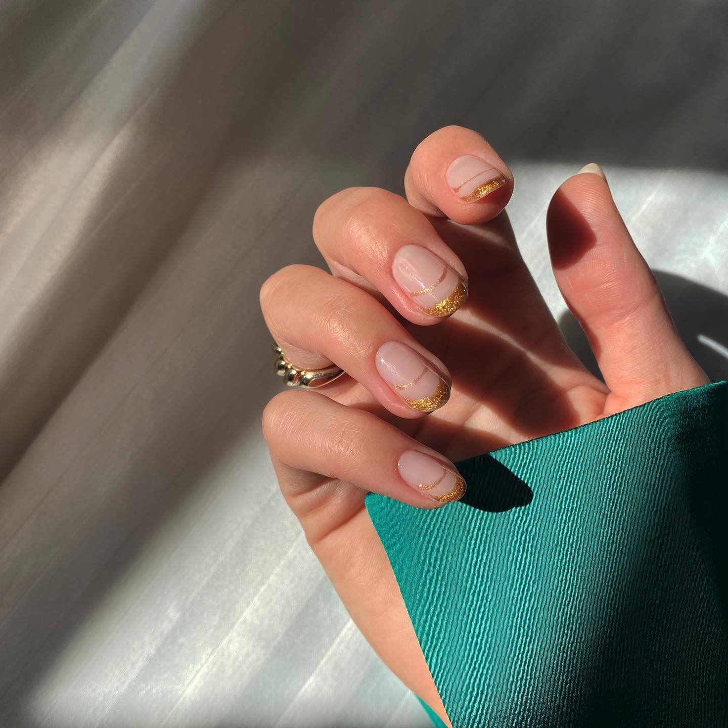 unhas metalizadas para réveillon