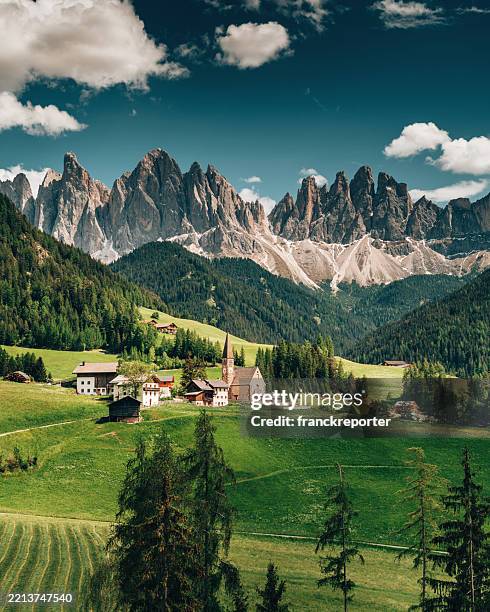 o que são as dolomitas