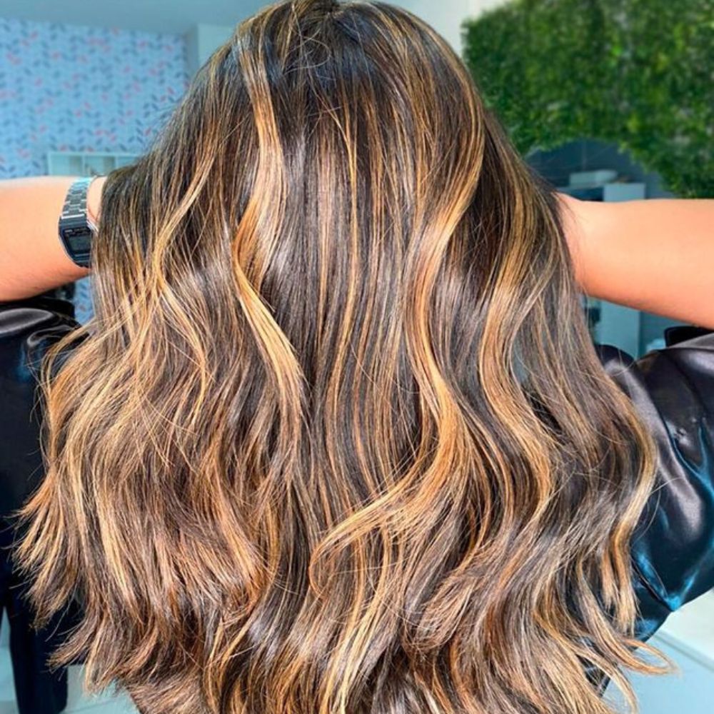 morena iluminada bronze caramelo