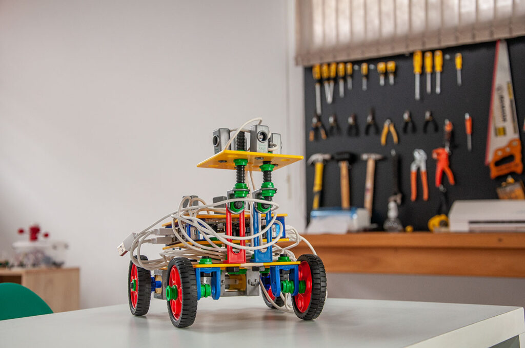 Os Melhores Kits de Robótica para Iniciantes: Escolha o Seu!