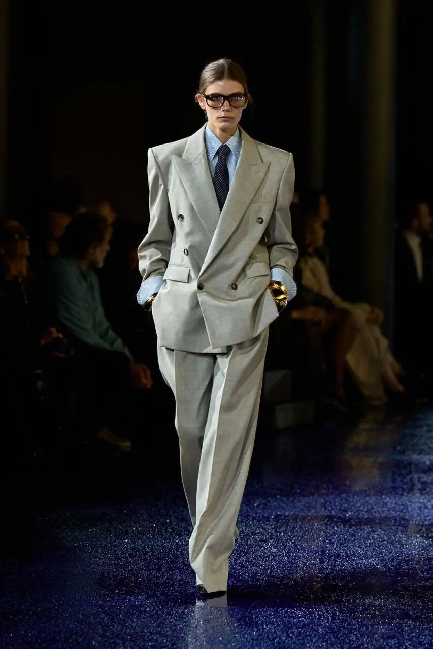 Ombreiras Anos 80: A História por Trás da Tendência