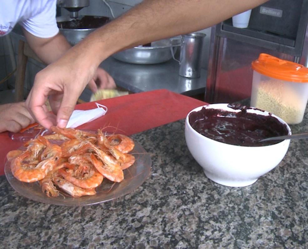 onde comer açaí com camarão em Macapá