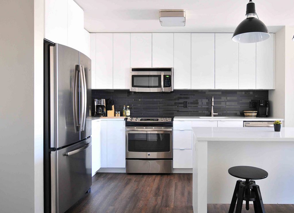 erros comuns ao guardar formas de bolo