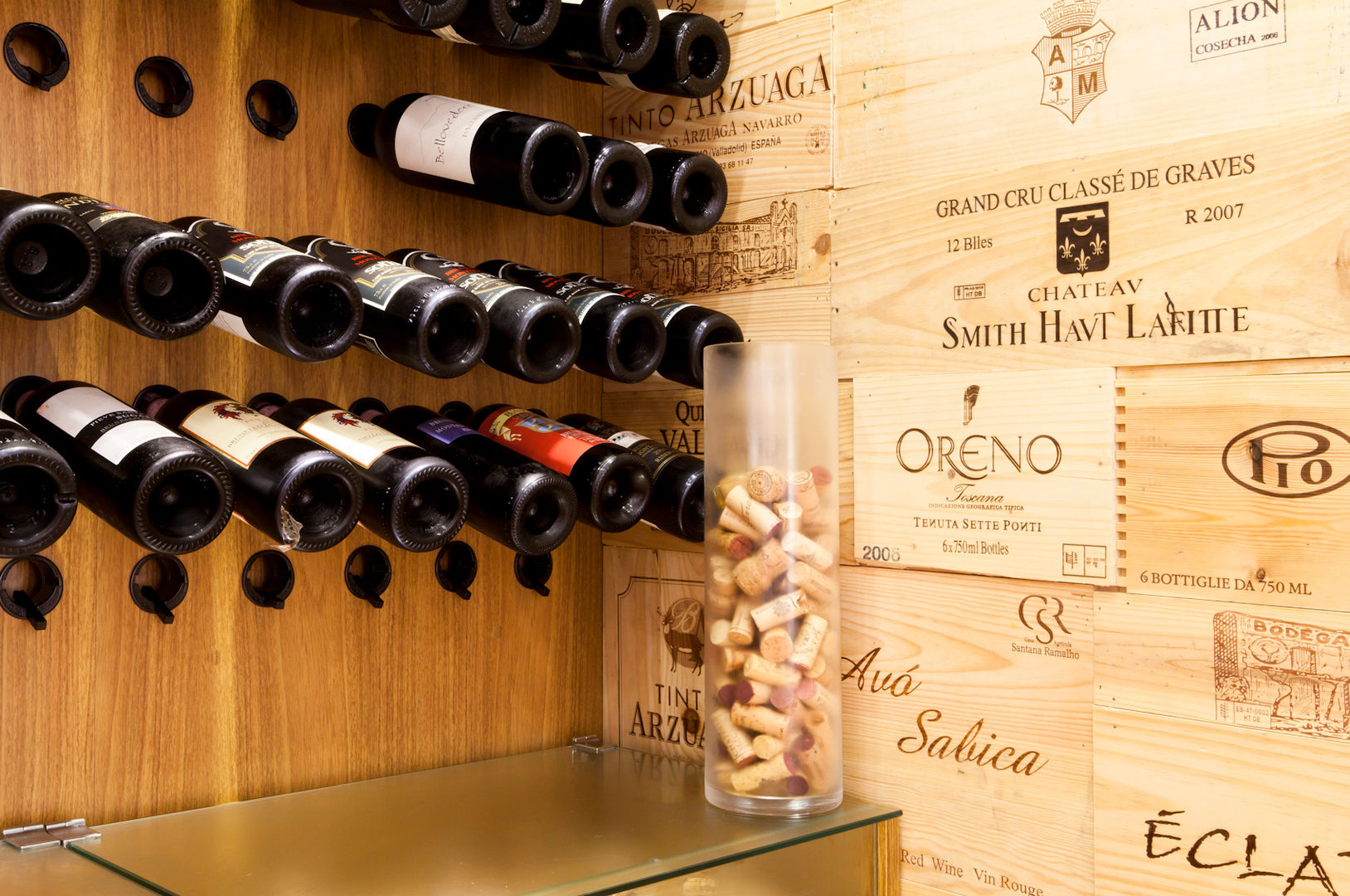 Guia Completo: O Que Fazer e Evitar ao Guardar Vinho Aberto