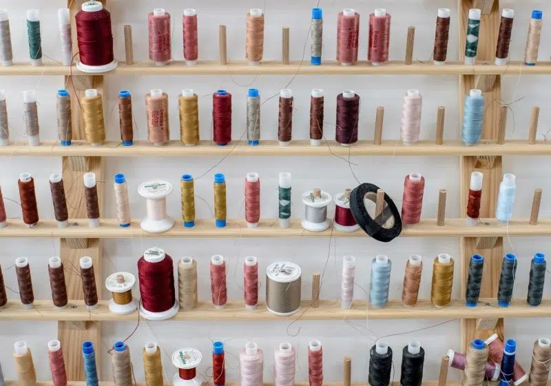 Como manter suas linhas de costura em ordem