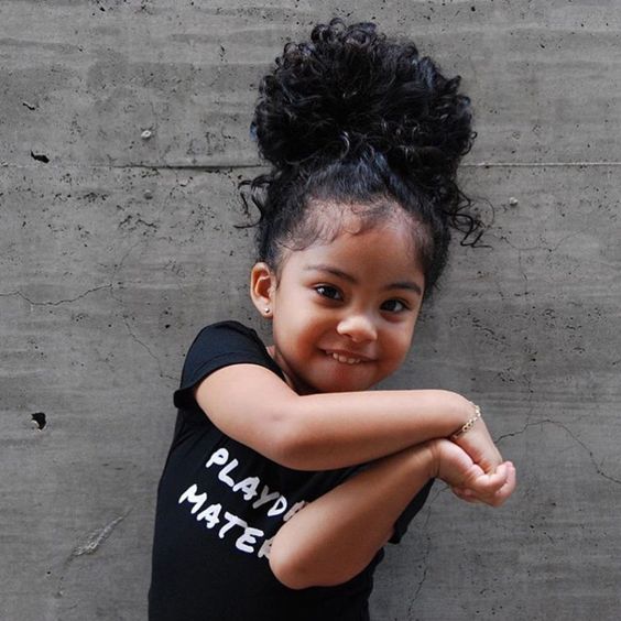 Como Escolher os Elásticos Certos para Não Danificar o Cabelo Infantil