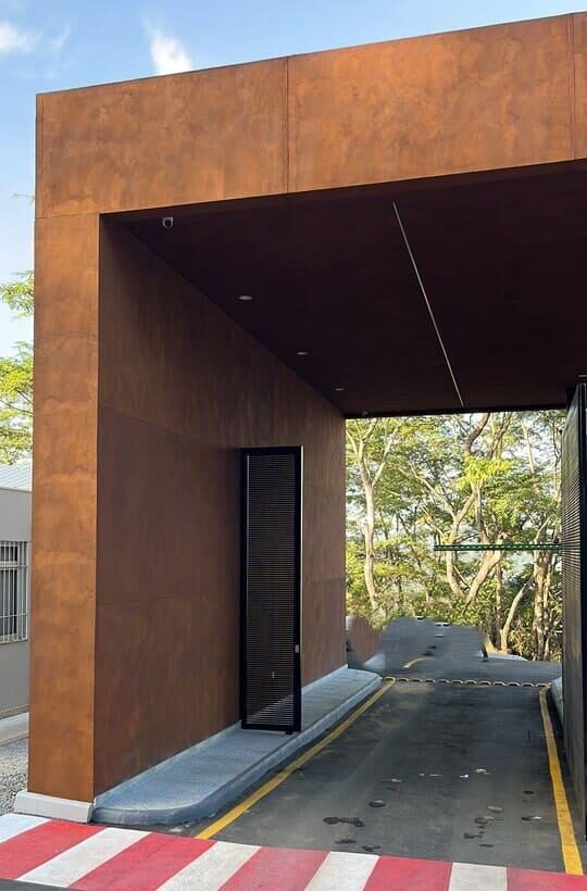 piso Savane Up Corten