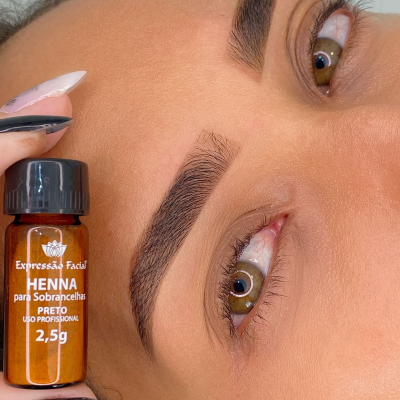 erros comuns ao aplicar henna nas sobrancelhas
