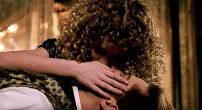 A evolução do beijo na TV: De 'Sua Vida Me Pertence' aos dias atuais