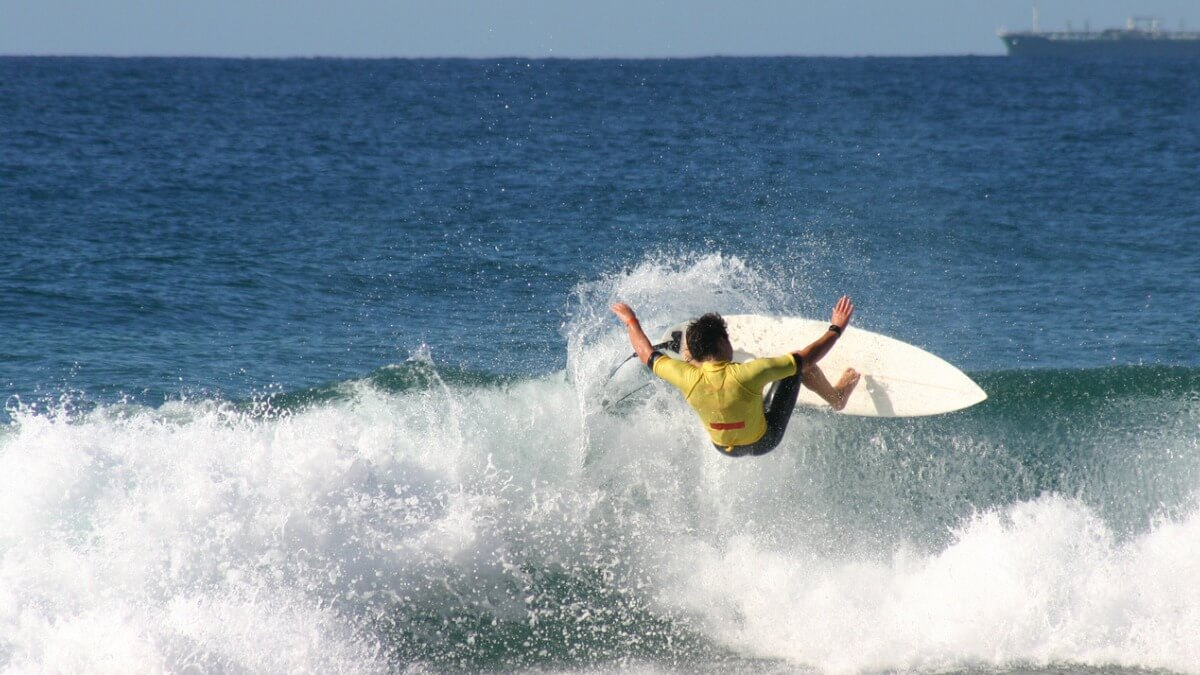 Dicas de Segurança Essenciais para a Prática do Surf