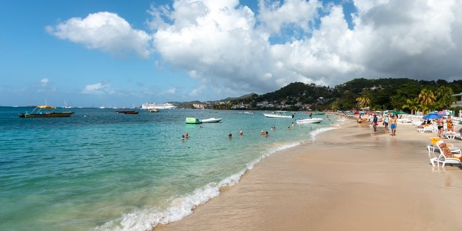 Guia completo das praias de Granada