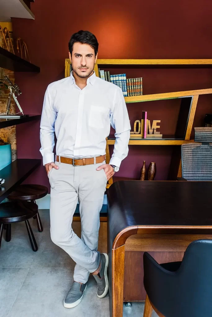 roupa esporte fino masculino trabalho