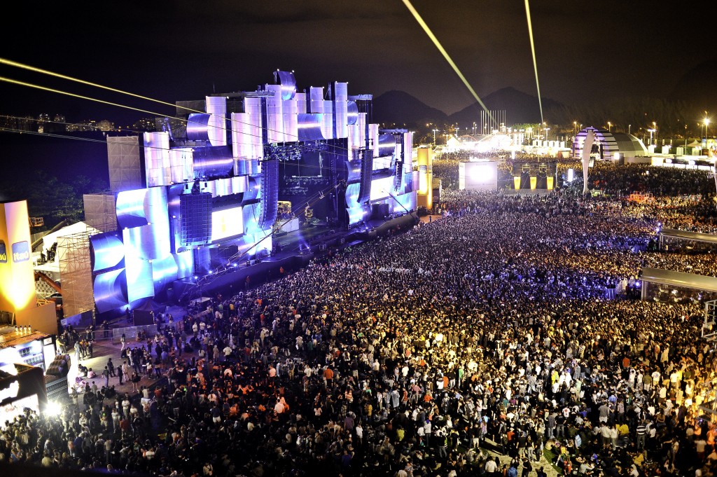 Rock in Rio e Tomorrowland: Um Olhar Detalhado nos Grandes Eventos de 2015