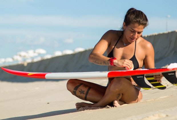 mulheres surfistas brasileiras