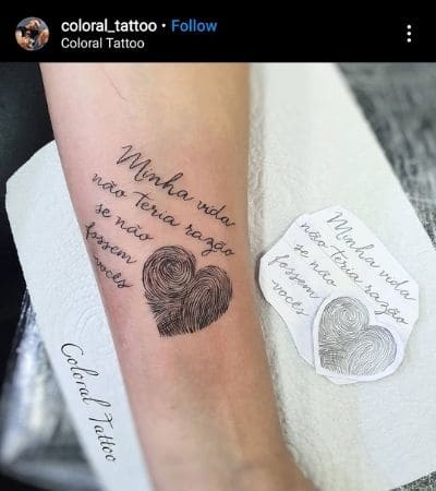 tatuagem assinatura mãe falecida no pulso