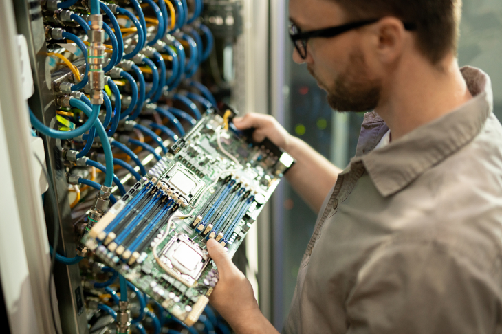 salário técnico em redes de computadores 2026