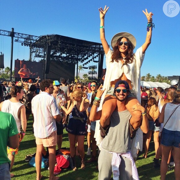 5 looks inesquecíveis de Thaila Ayala no Coachella