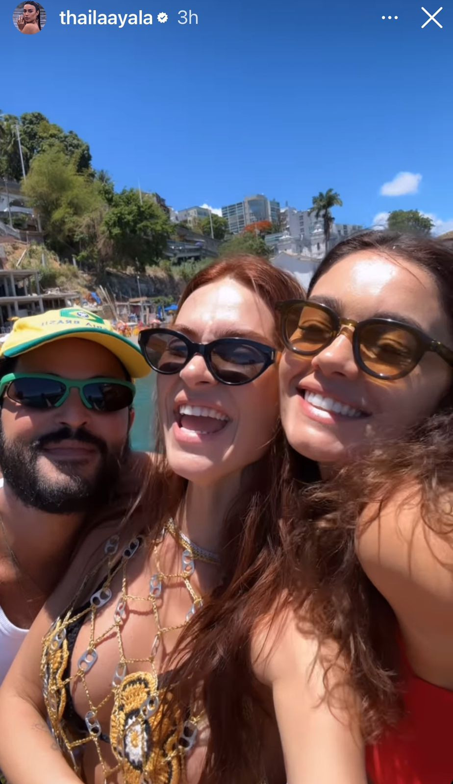 Onde encontrar peças similares aos looks de Thaila Ayala