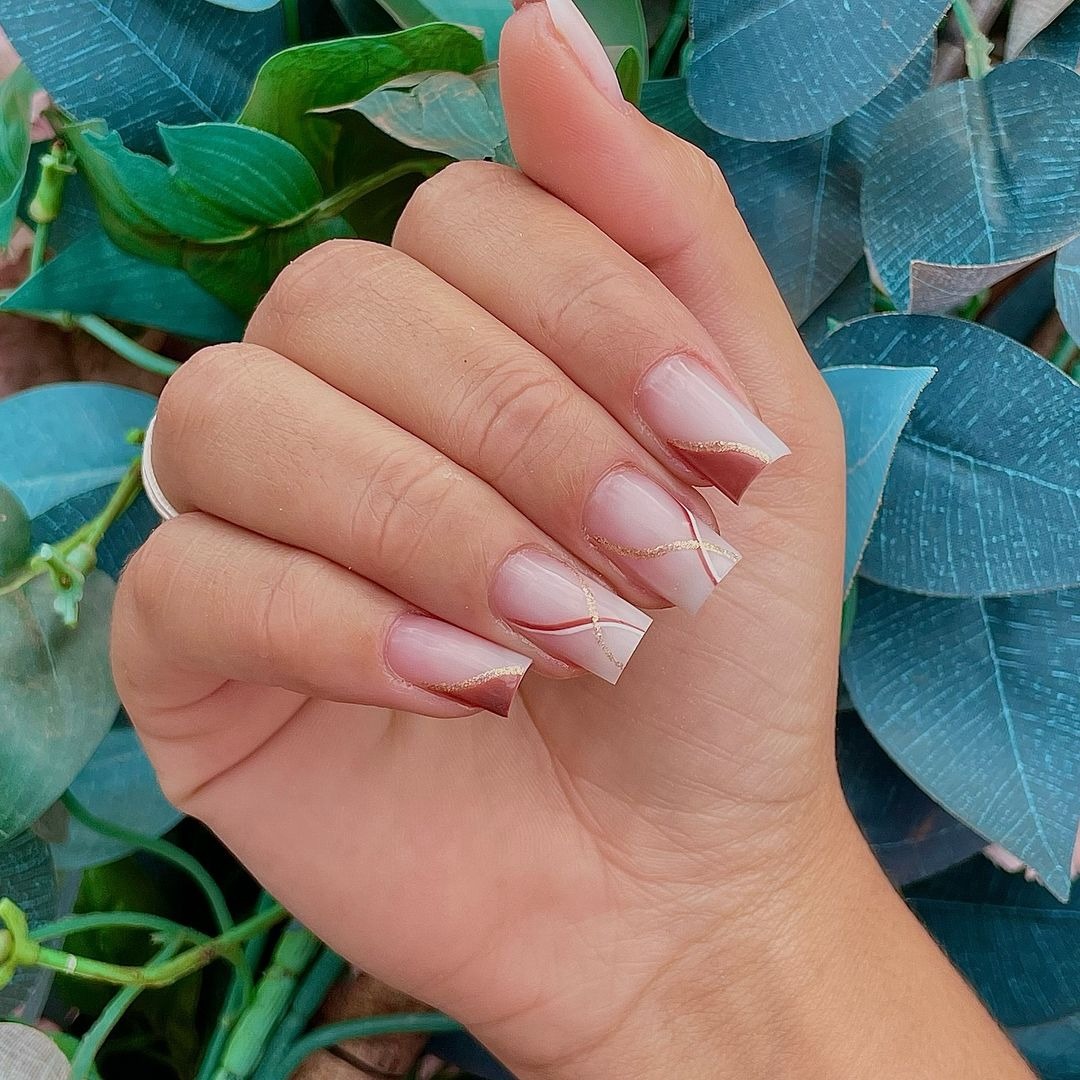 Como Fazer Micro Francesinha em Unhas de Gel: Guia Completo