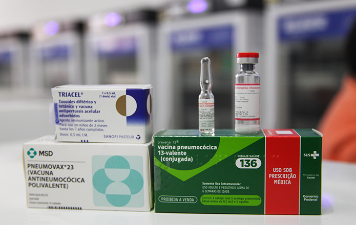 Vacina Pneumocócica: Guia Completo para Bebês e Crianças