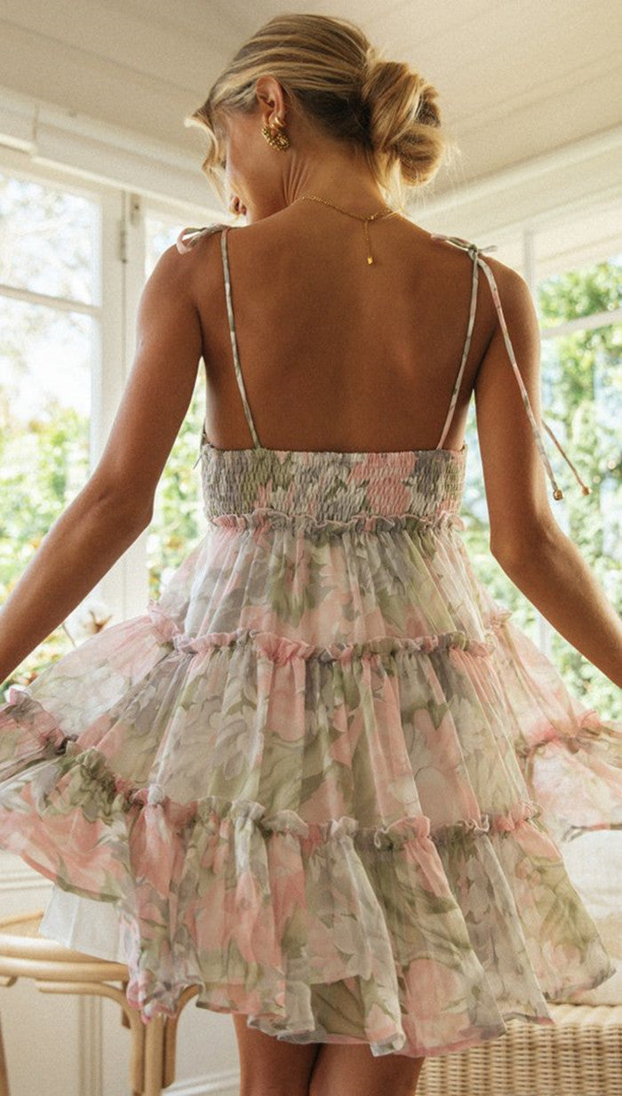 A evolução dos babados na moda: do clássico ao moderno