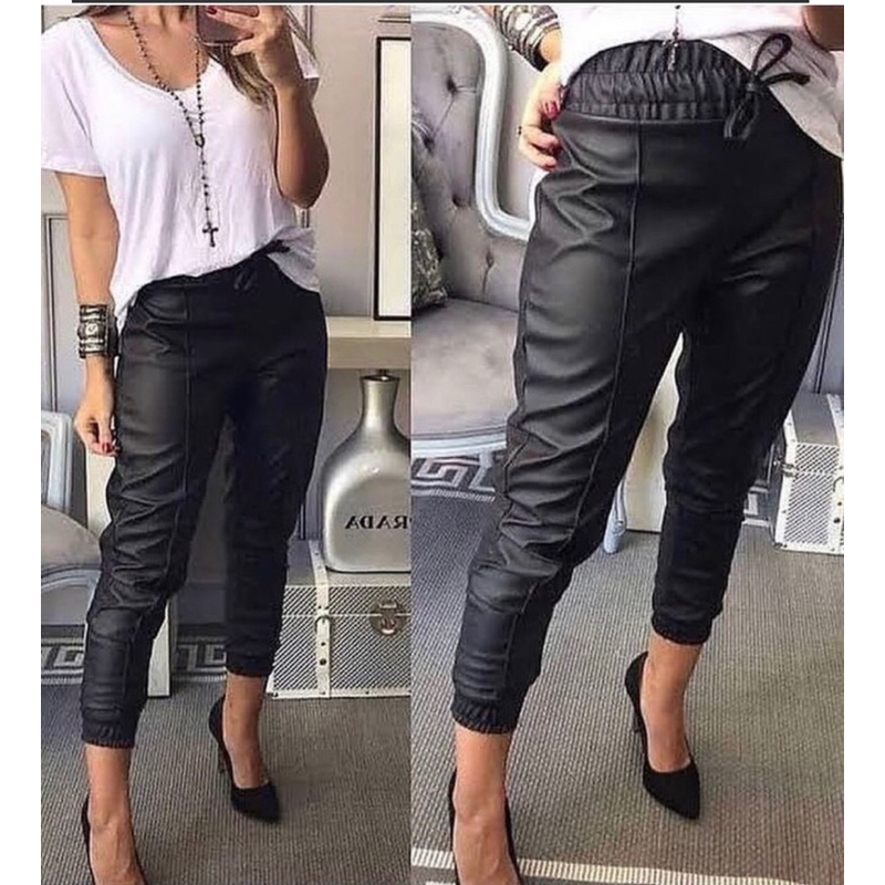 calça de couro vinho looks